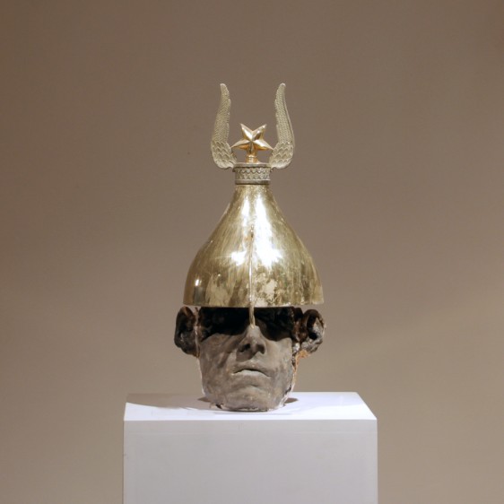 gold-helmet+wings+star-warrior-kriegerisch--41x23x15--180